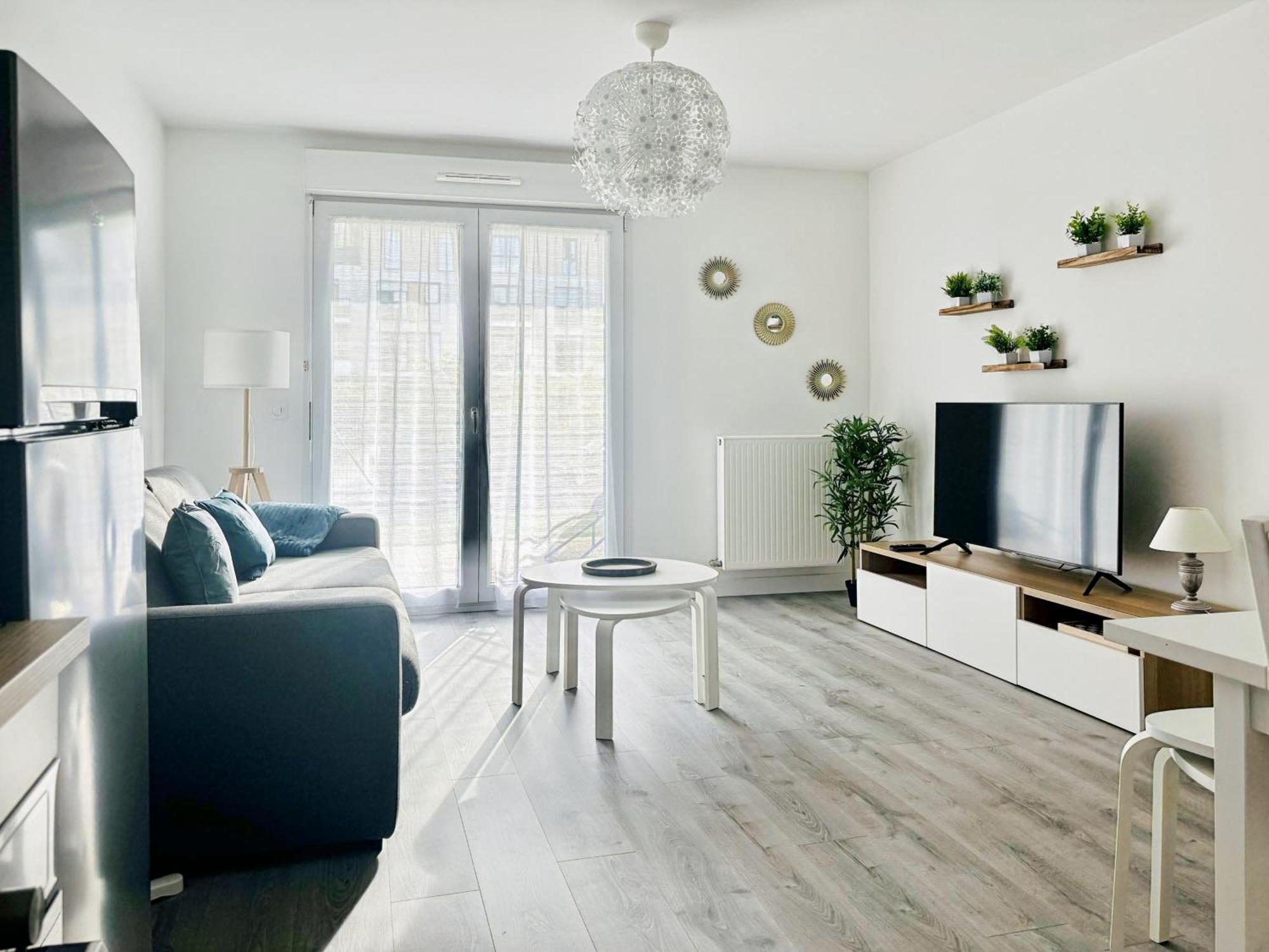 Sunny Suite Disneyland Paris - Rentaway Bnb モンテヴラン エクステリア 写真